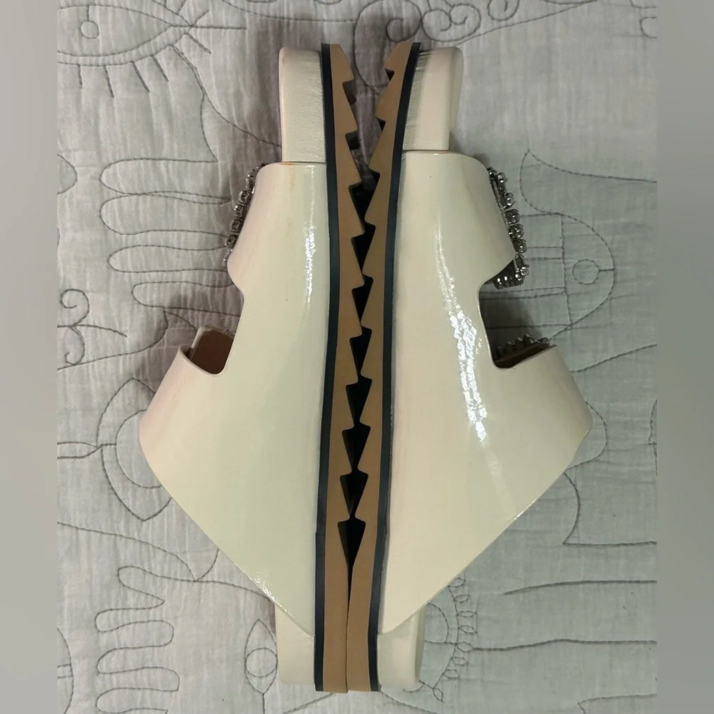 NEW Bibi Lou Crystal Buckles Bibi Lou Rose 38 Off White Cream Anthropologie